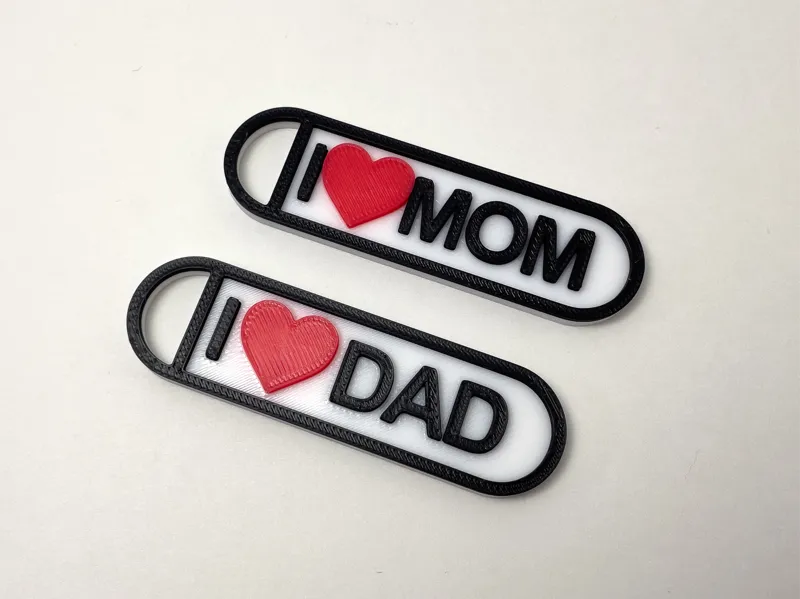 I love Mom / Dad keychain