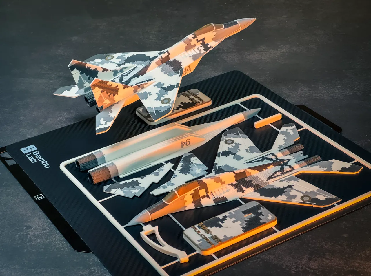 MIG-29 FULCRUM plane kit card view 3