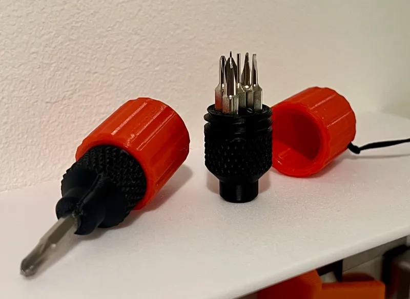 Mini EDC Screwdriver with 7 bit (4mm) compartment