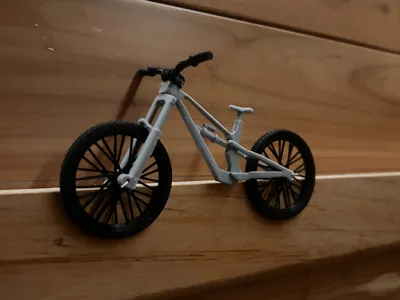 Canyon Spectral Finger Bike 