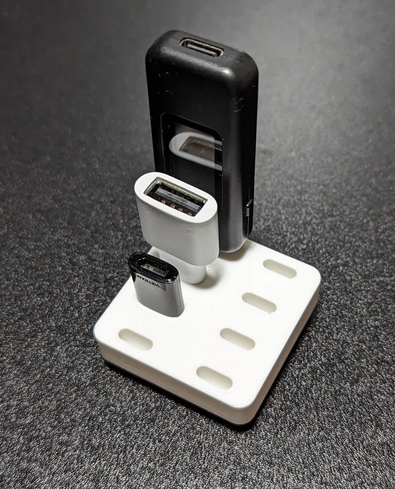 Gridfinity USB-C Holder