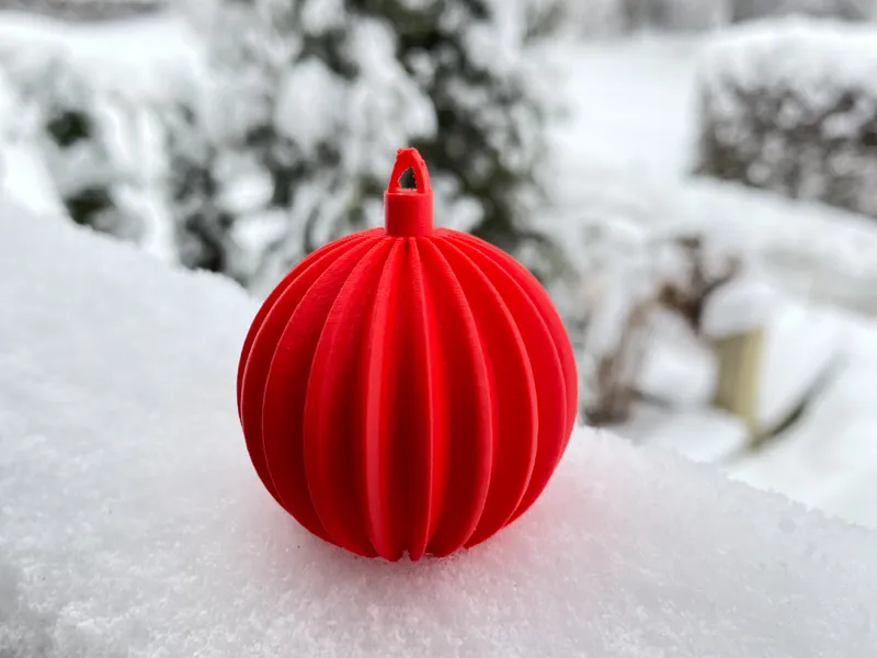 Christmas ball 