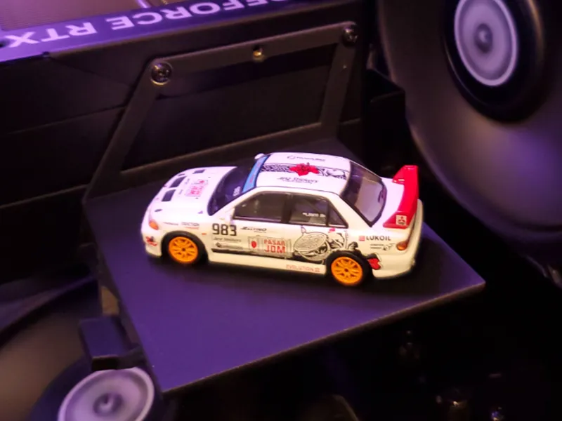 GPU Figure Stand