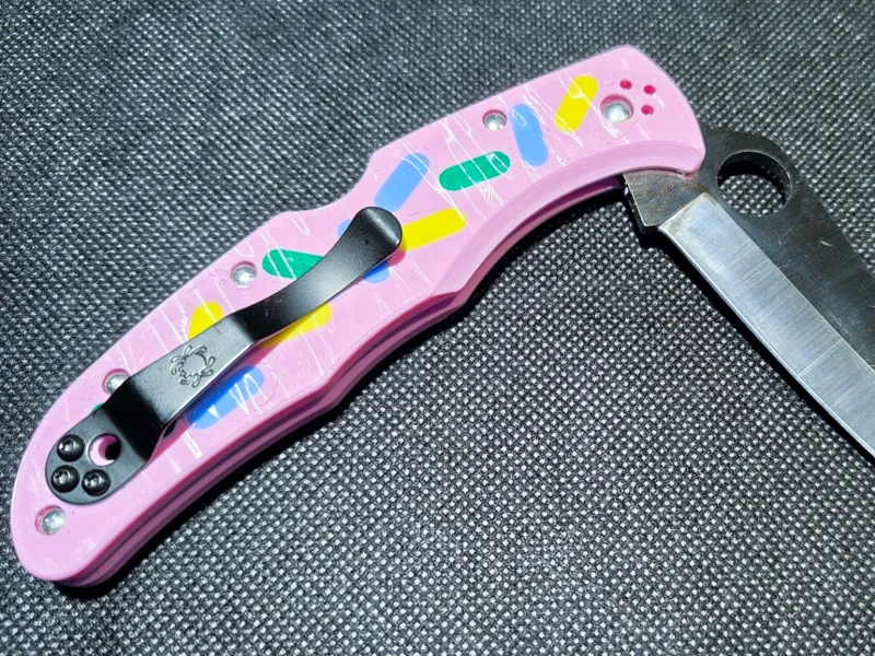 Spyderco Endura 4 Dessert Warrior knife handle