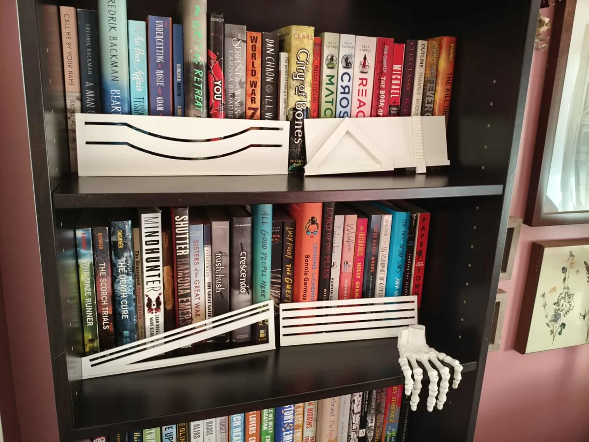 Poinçons pour pliage de livres