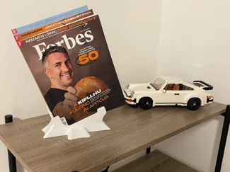 Magazine Stand / Display