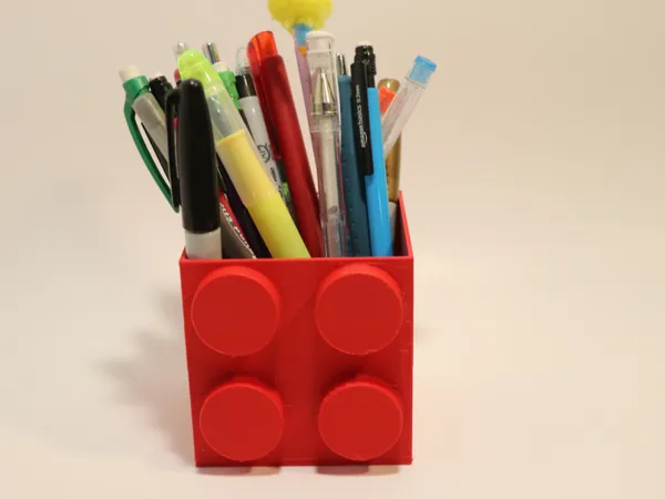 Pot à crayons en forme de bloc