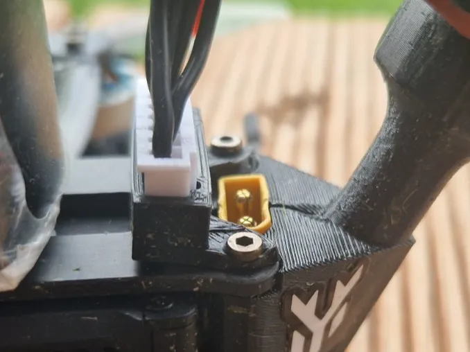 Quadmula siren F30, F35 6s balance holder