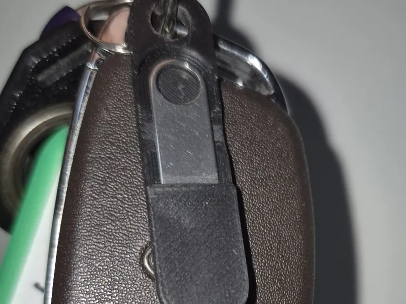 SIMKey – Keychain SIM Ejector Cover