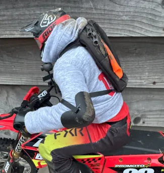 Losi ProMoto MX elbow pads and clips