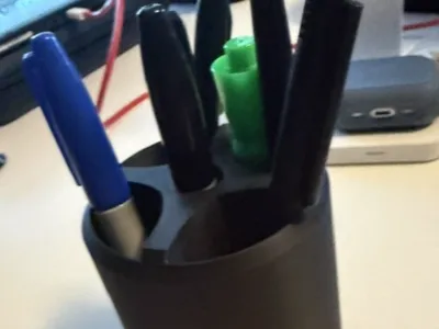 Pen holder