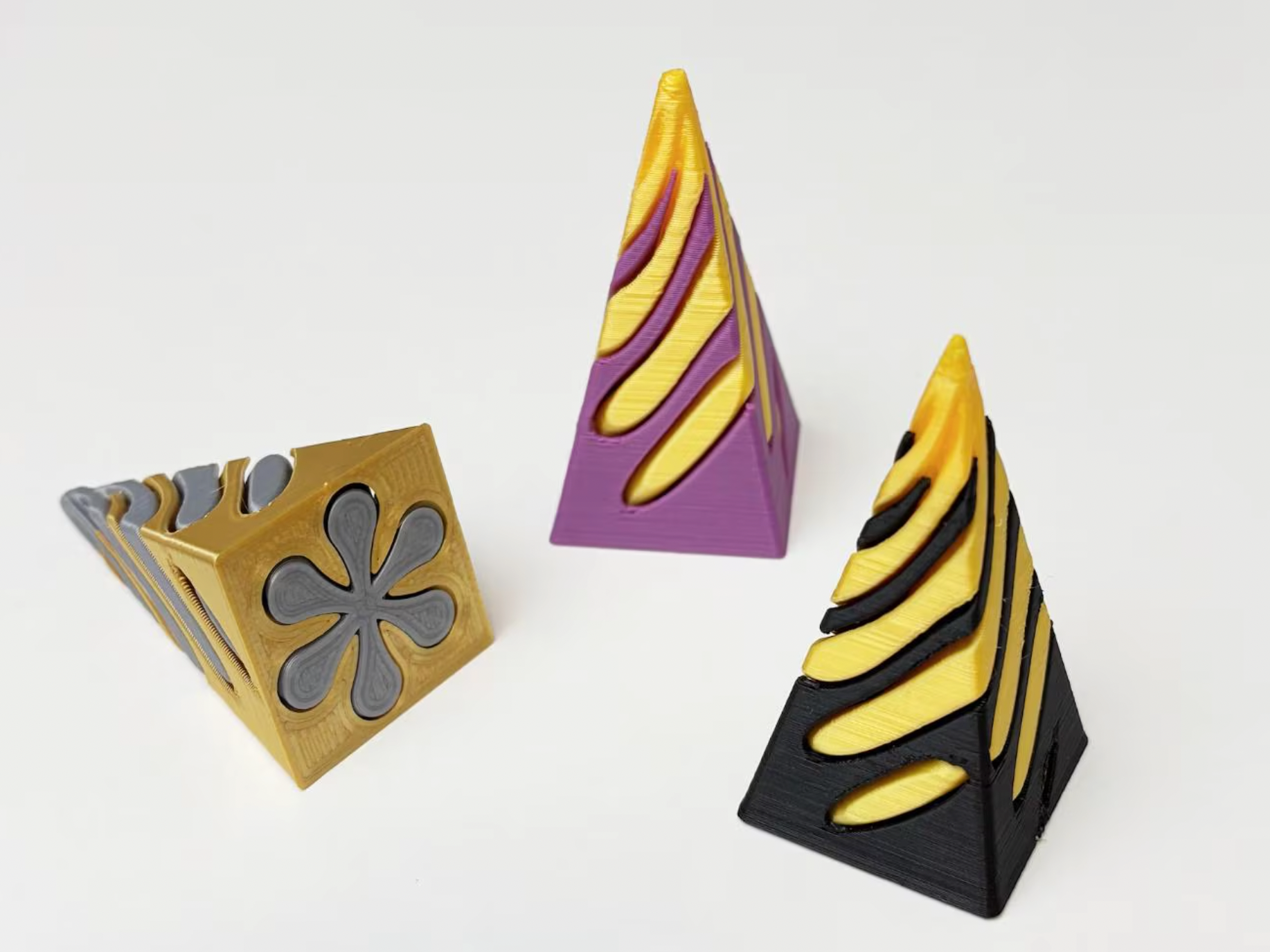 Infinite Spiral Pyramid Fidget