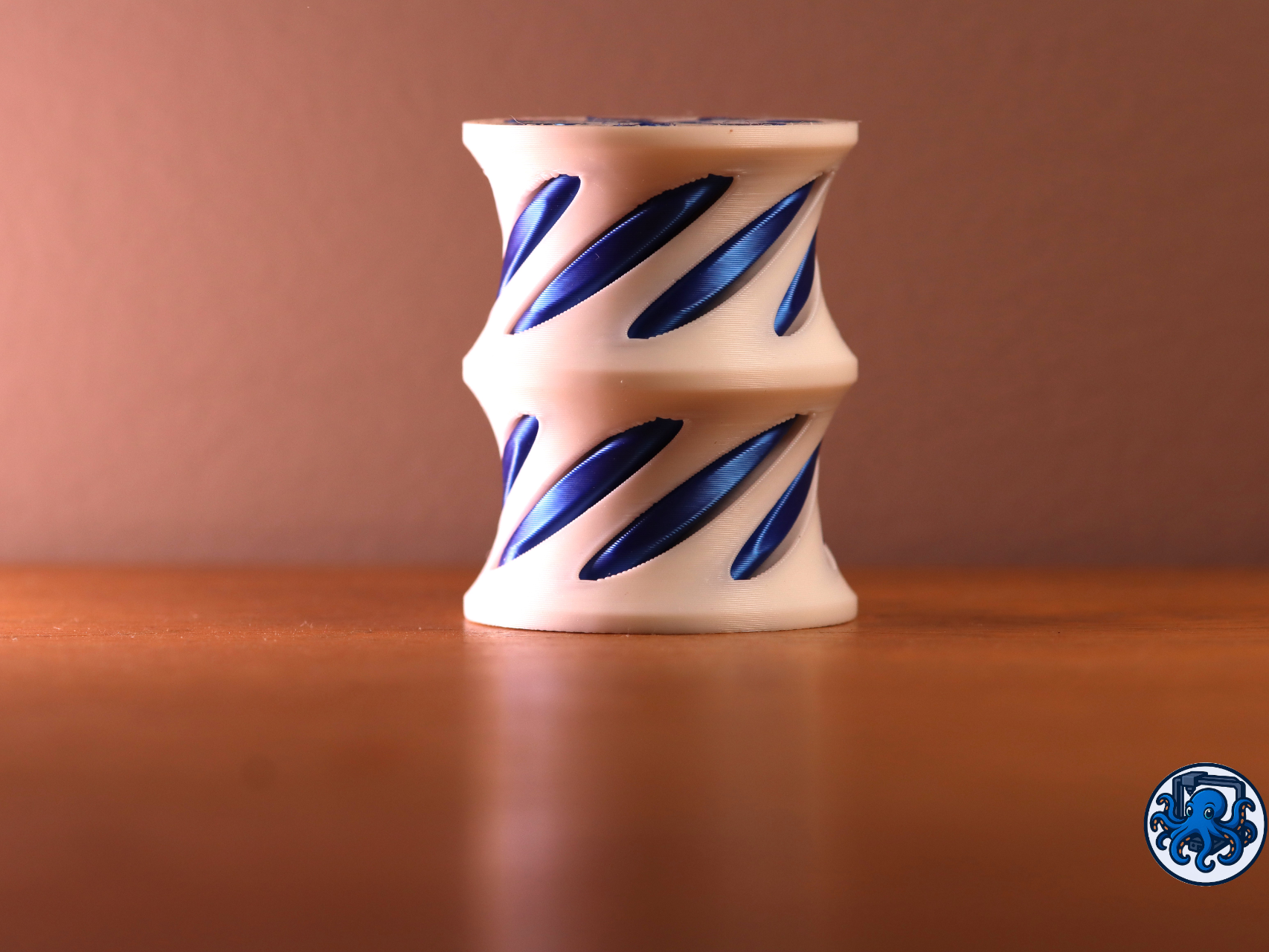 Impossible Passthrough Optical Illusion Twist Vase