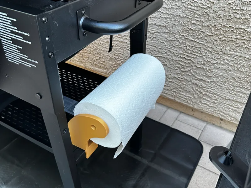 28" Blackstone Paper Towel Holder