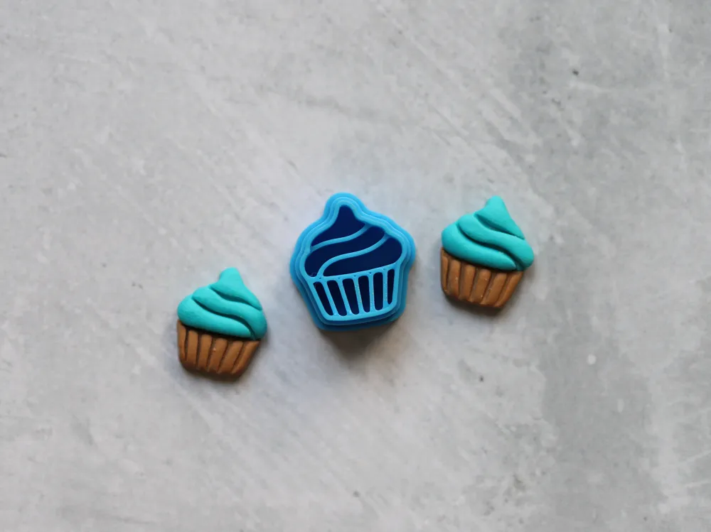 Cortador de Massa de Polímero em Formato de Cupcake por BadDogDesigns ...