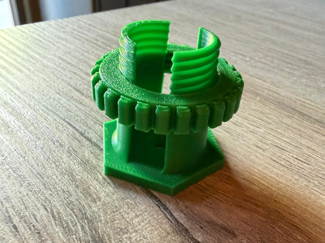 Screw-On Cable Organize