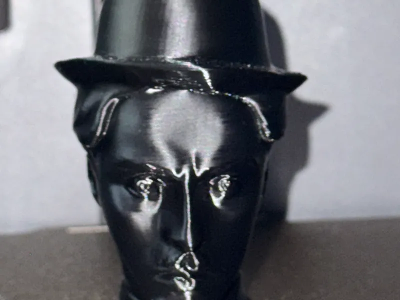 bust charlie chaplin 