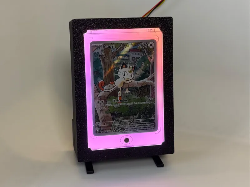 Beleuchteter TCG  One Touch Sleek Display Stand