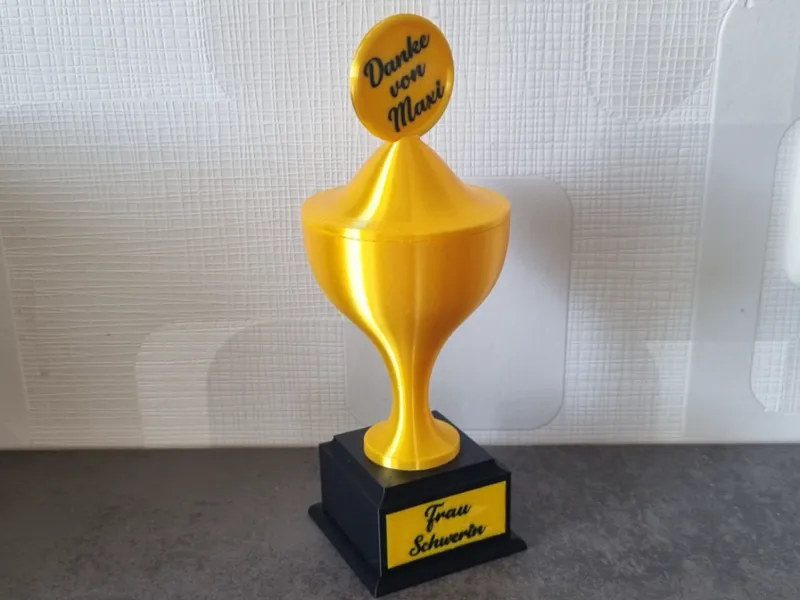 Einfacher Pokal