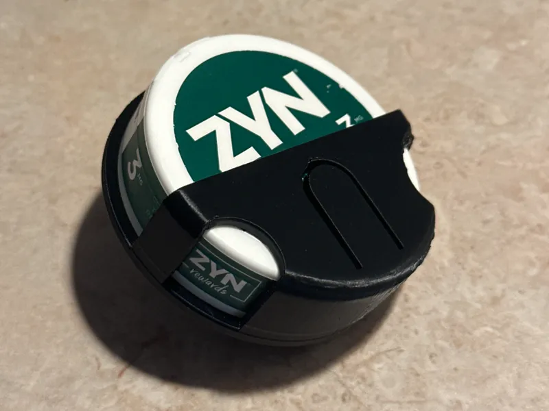 American Zyn Visor Holder