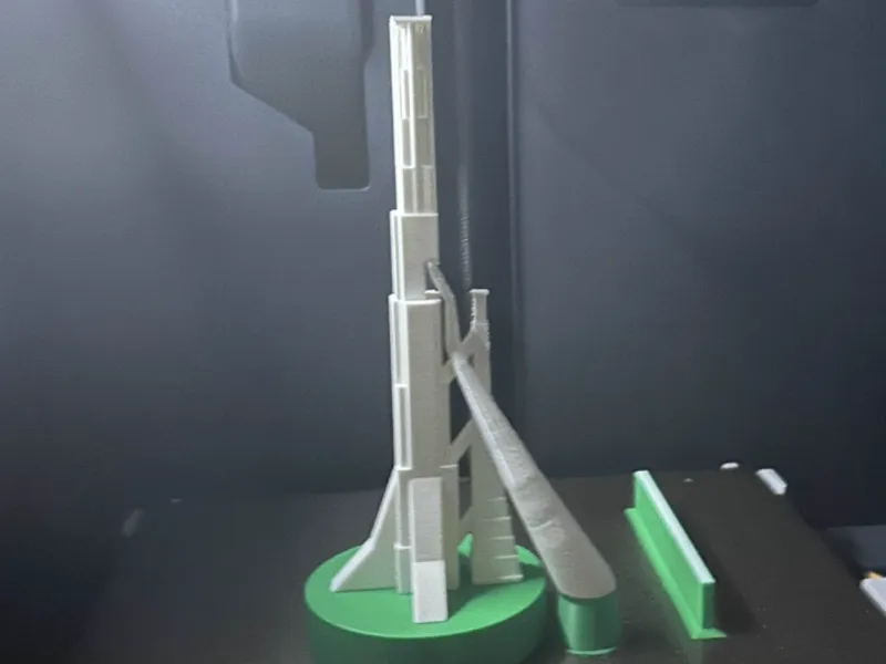 PARKOUR Reborn Vertex Tower Statue Model