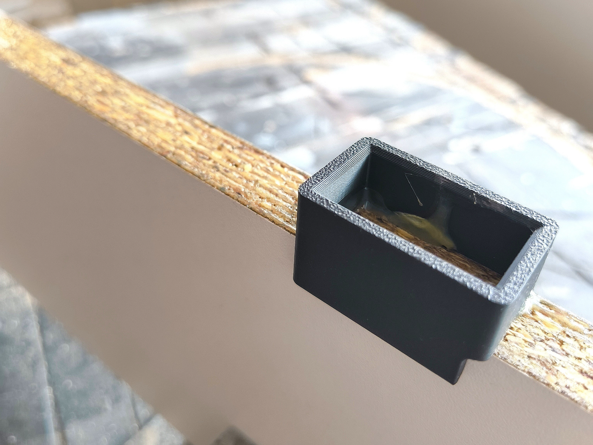 Board edge banding adhesive applicator