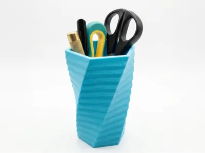 Pen holder "shadow play" hexagon