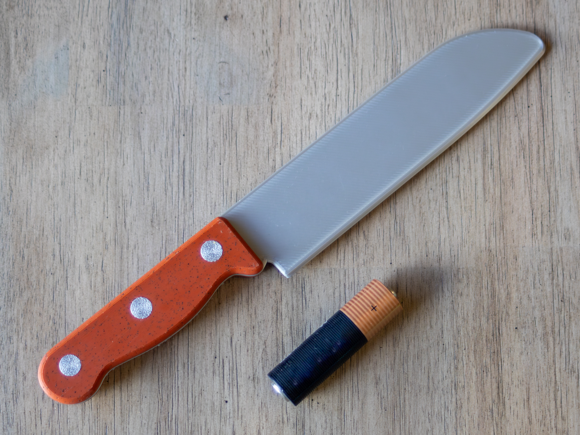 Santoku chef's knife toy - no AMS