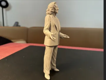 Figura decorativa: Susan Triad – Doctor Who Figure 1:10 — vista de referencia 5