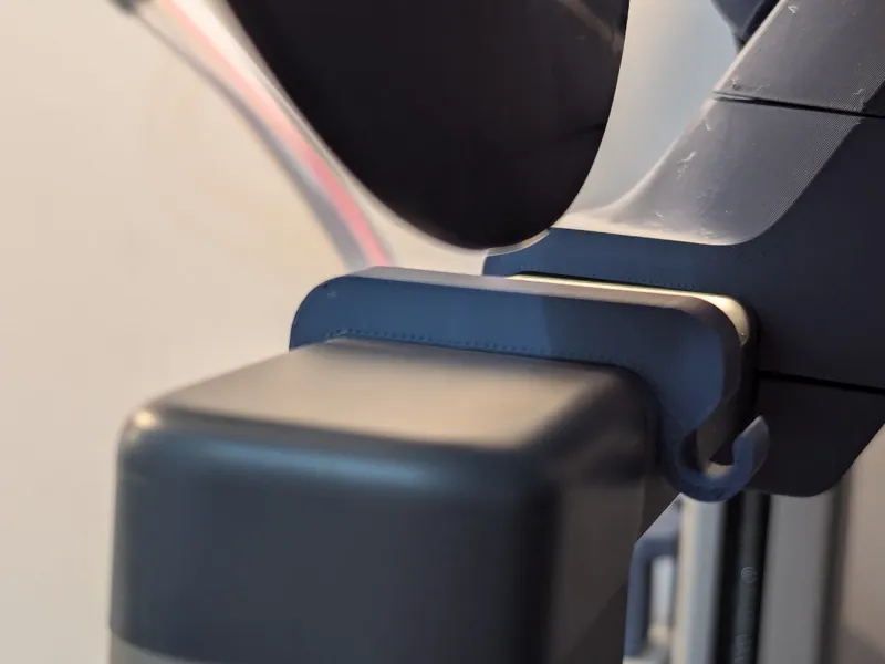A1 / AMS Lite top mount cable clip