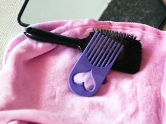 BrushBuddy Pulitore per spazzole per capelli