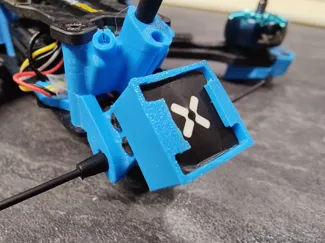 SpeedyBee Master5V2 GPS-Halter für Foxeer M10Q-180