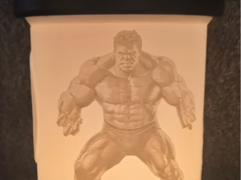 Marvel Avengers Hulk LED-Litho Puck