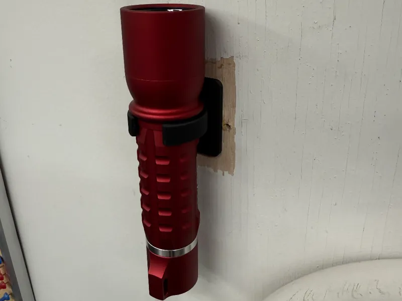 Coast XP11R Wall Mount