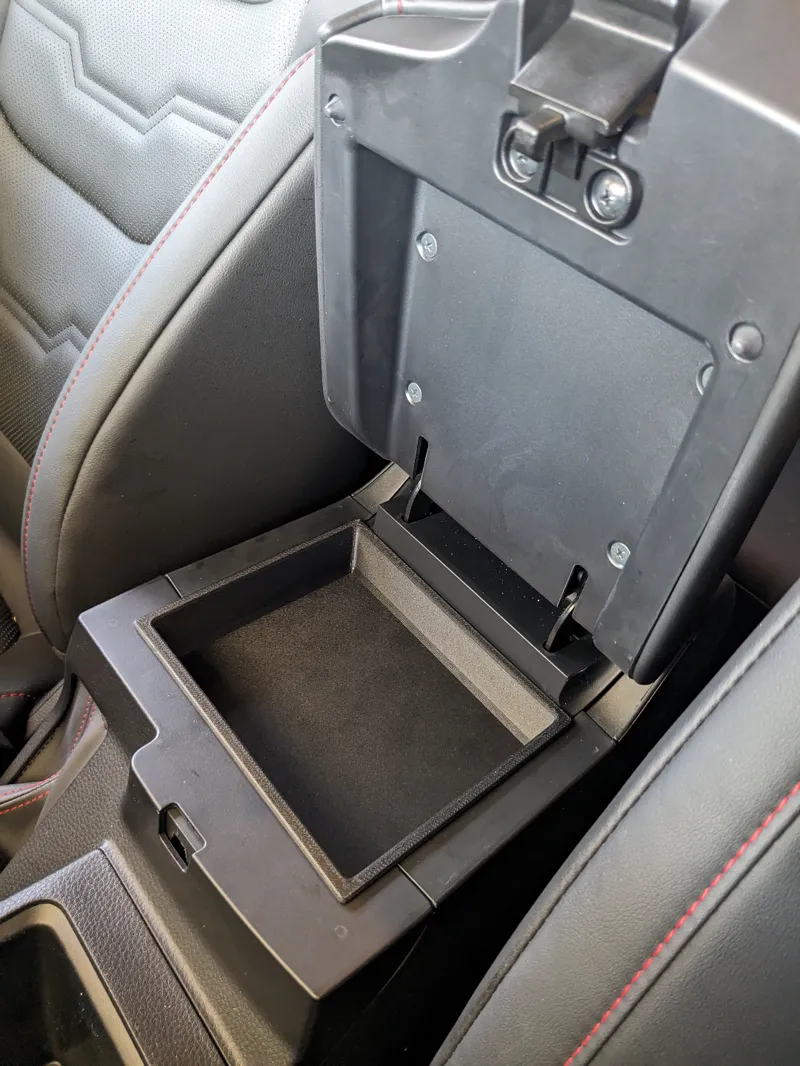 2023 Isuzu Dmax centre console tray insert