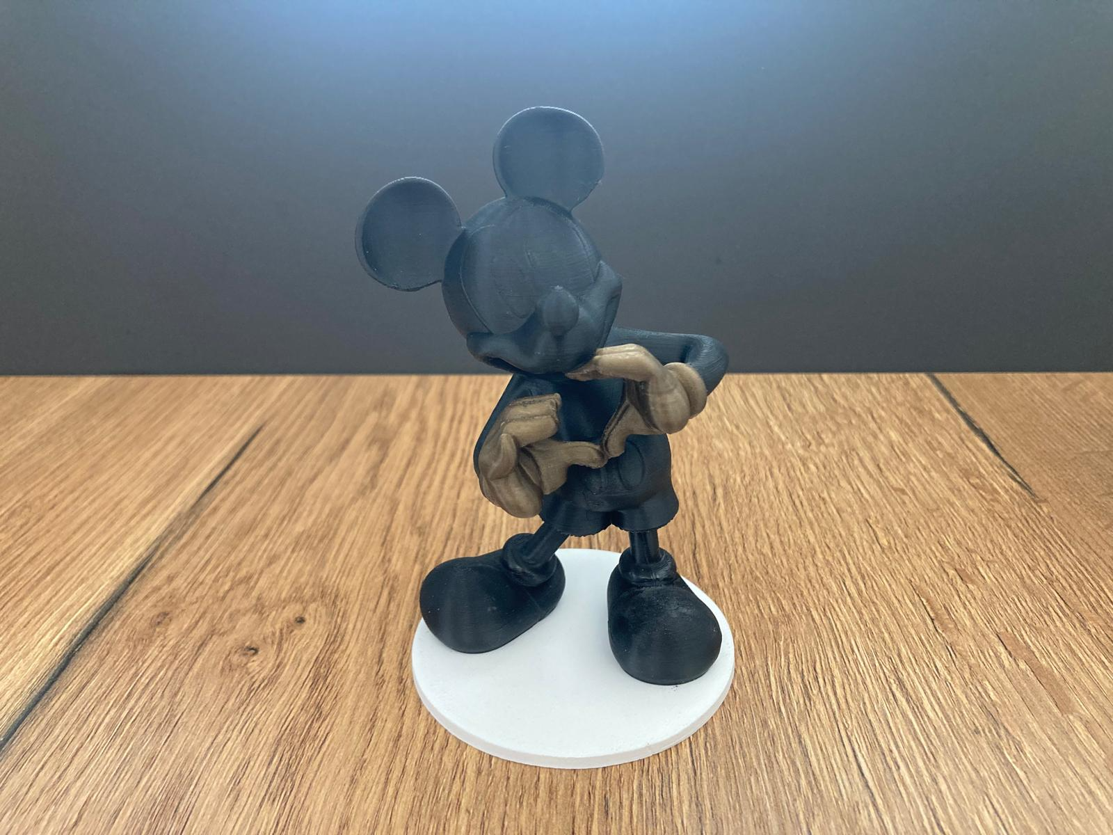 MICKEY MOUSE STATUE