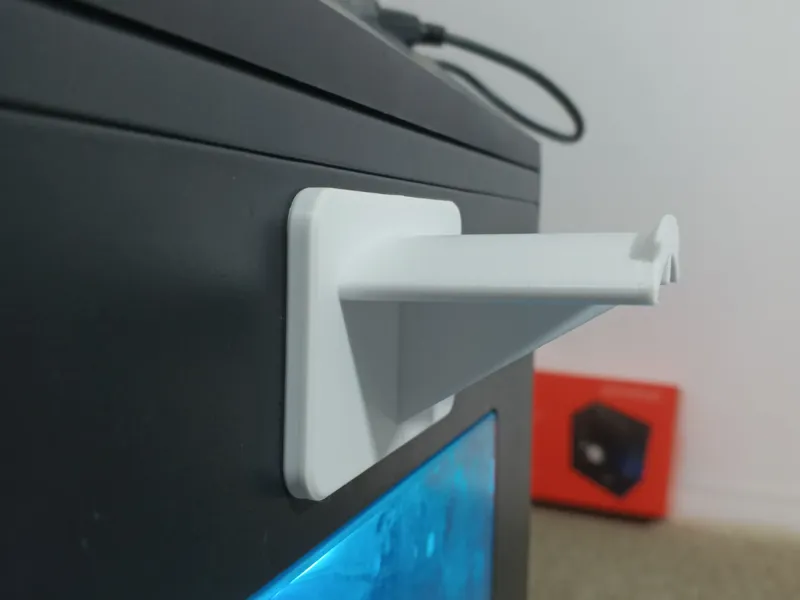 Magnetic Headphone Holder