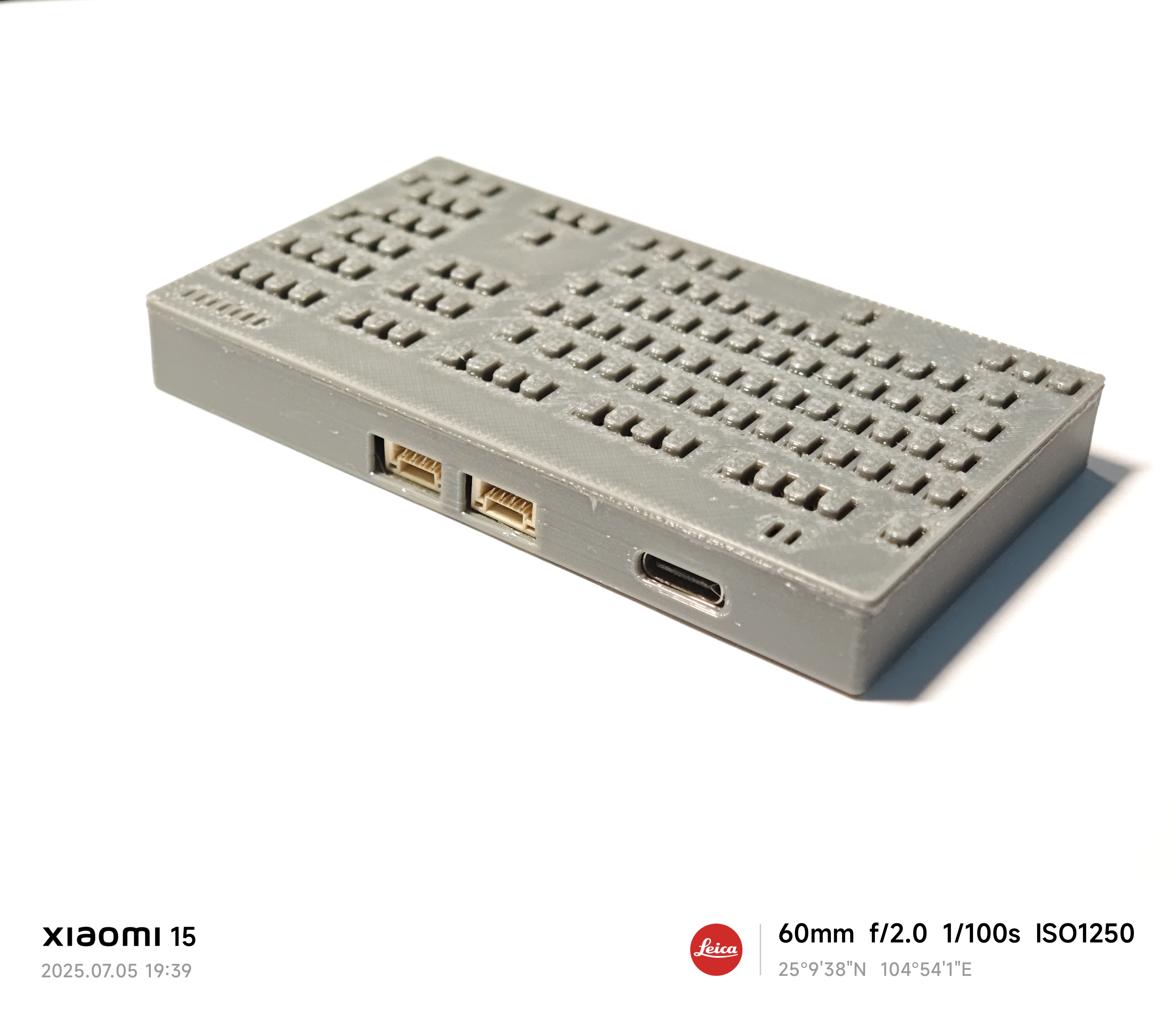 Miniatura 2 do modelo 3D 基于STM32的迷你键盘