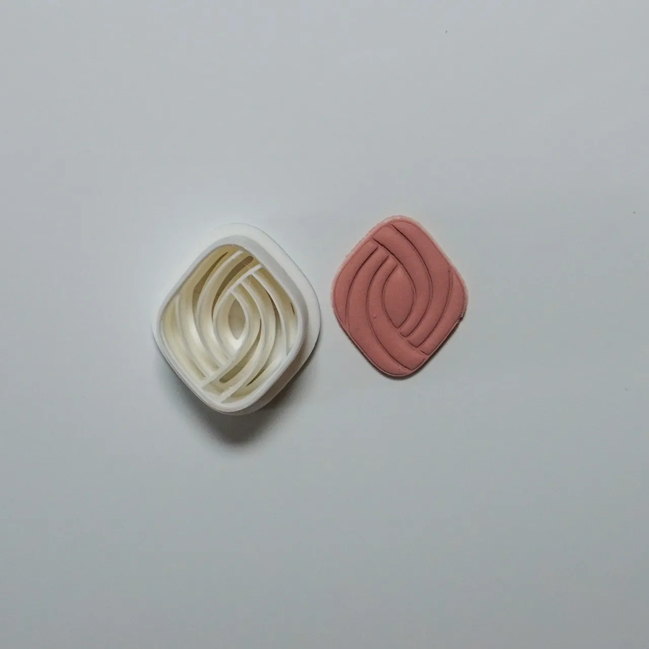 Ornamental Polymer Clay Cutter Earrings Necklace view 2