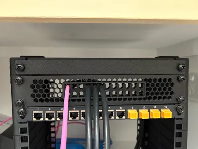 Network Cable Managment for 10 Inch Mini Rack