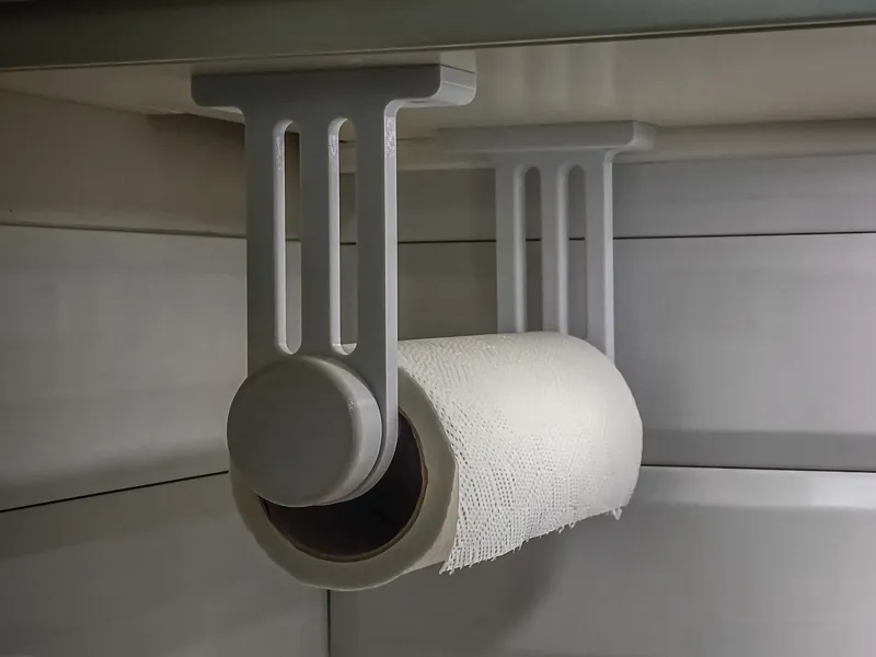 Simple paper towel holder