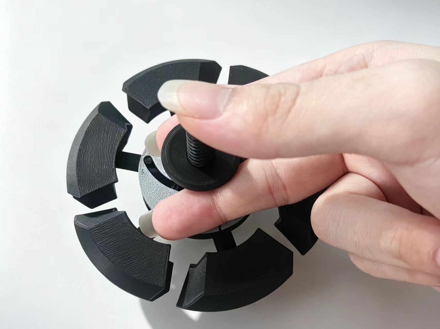 Miniatura 2 do modelo 3D 膨胀陀螺（续航长达3min，适配3种发射器）