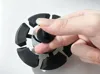 V-shaped threaded push launch