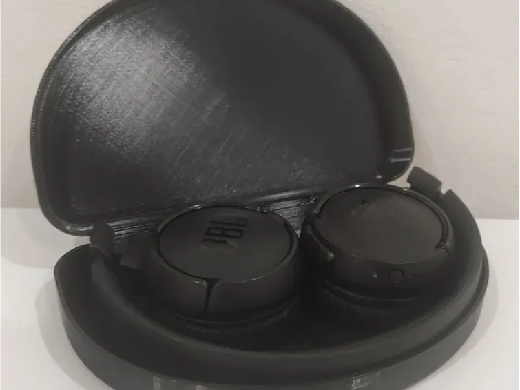 akg case small