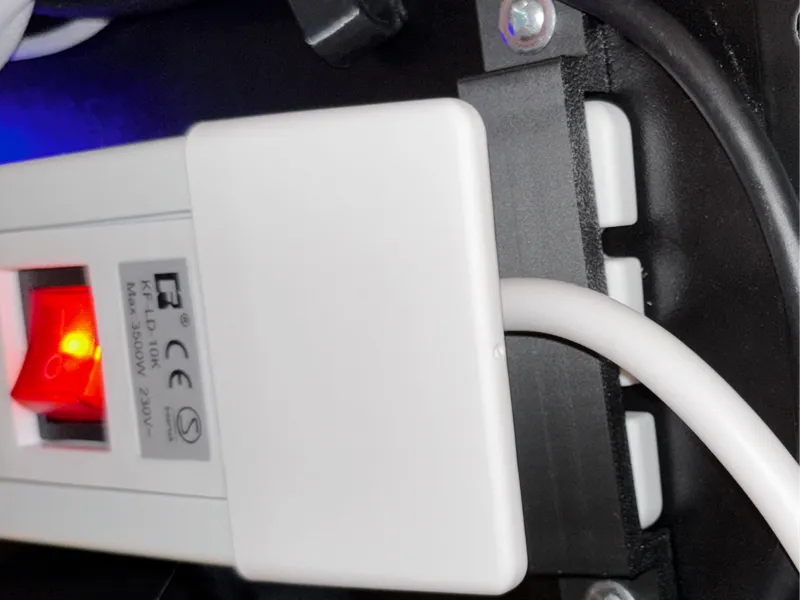 Luxorparts Power Strip Mount 