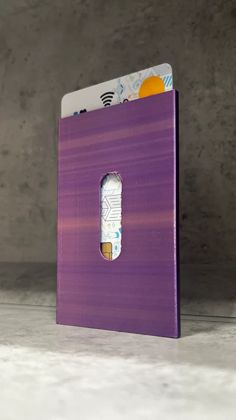Card  case 