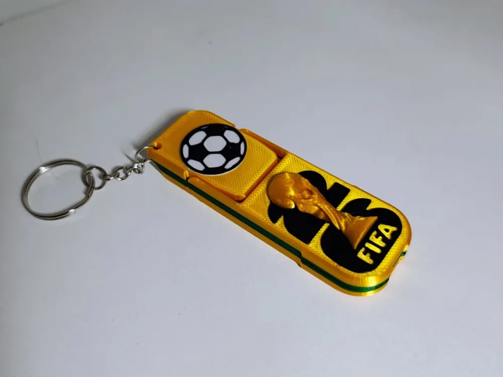 Galatasaray Phone Holder Keychain - Free 3D Print Model - MakerWorld