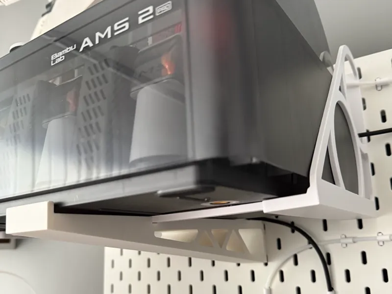 AMS and AMS2 arm for SKÅDIS system