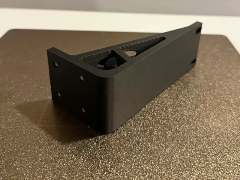 Unifi Dream Machine Pro - 19" to 23" Rack Adapter