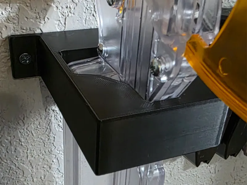 Wall Mount for McFadden Lightnin' Grip speedLoader